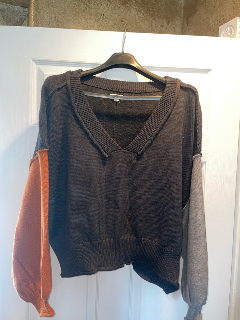 Colorblock V-Neck Women's Sweater - Black with Orange & Gray Sleeves